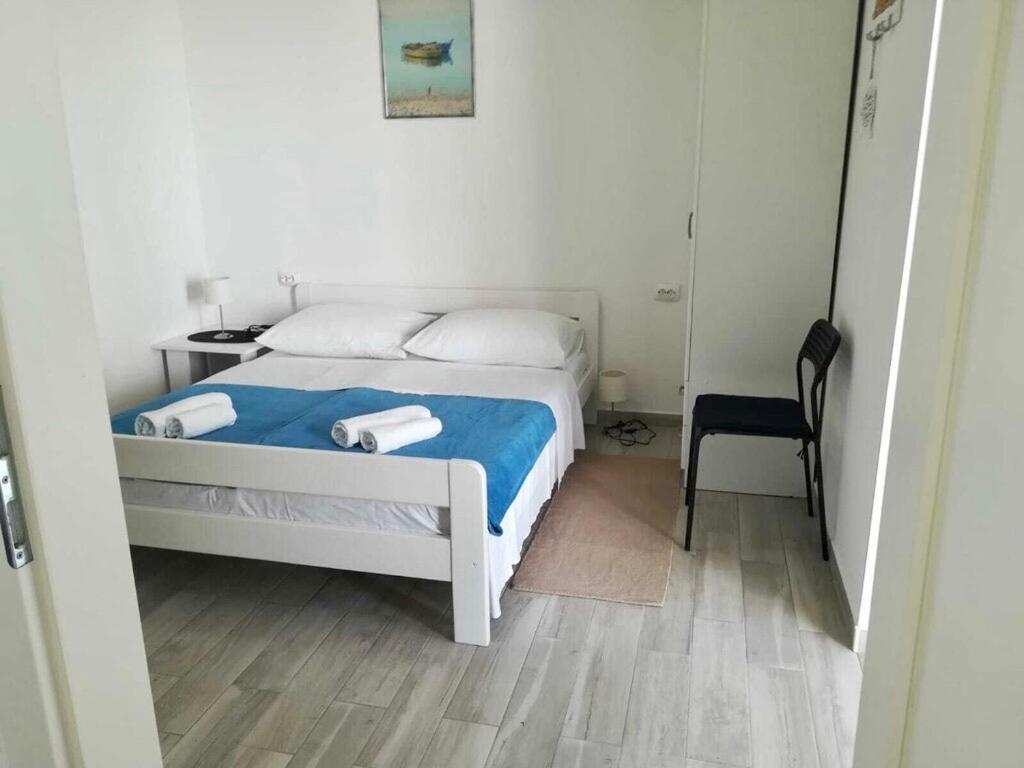 Apartmani “Kresimir” Омиш Экстерьер фото