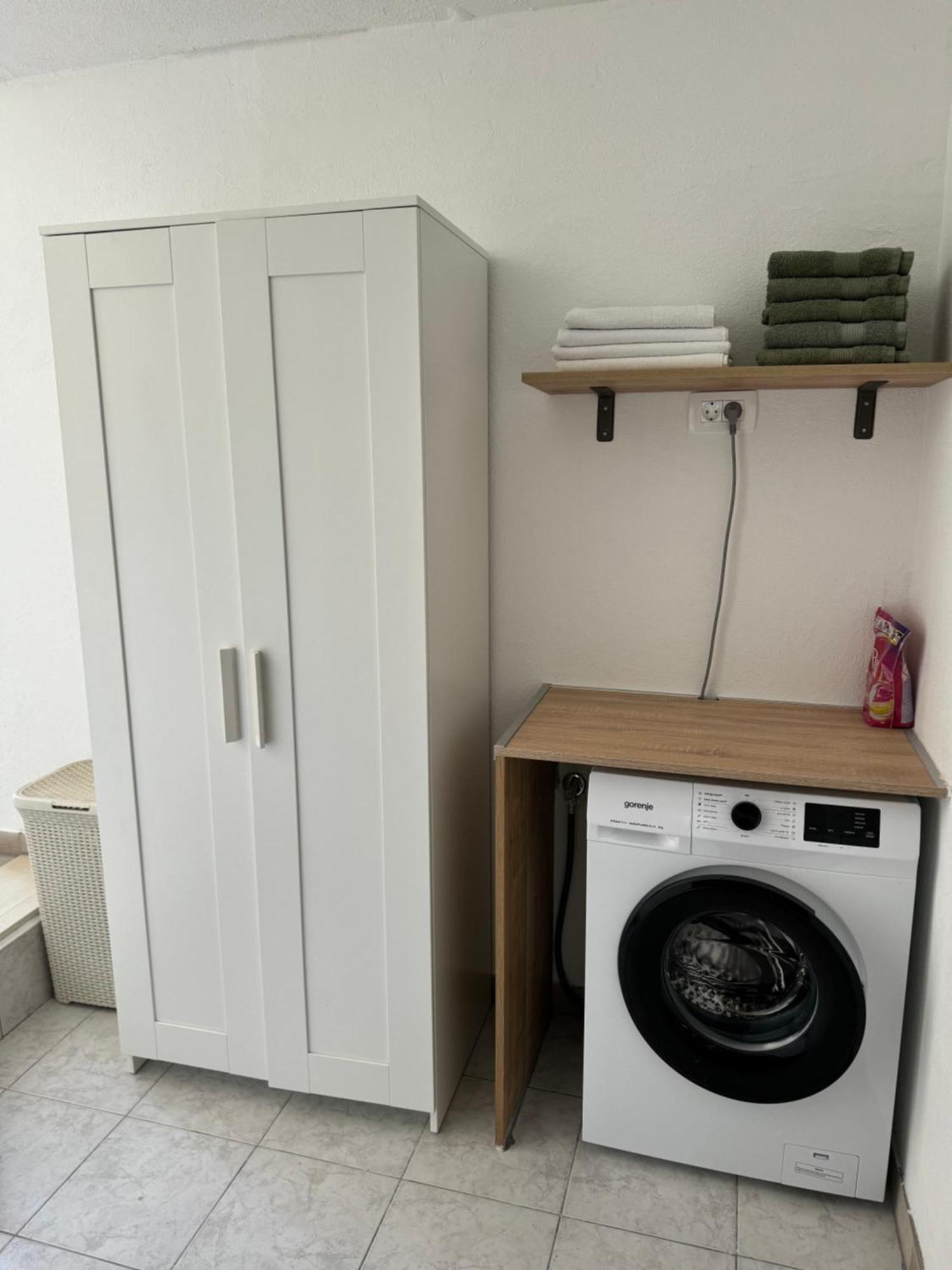 Apartmani “Kresimir” Омиш Экстерьер фото